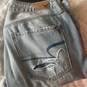 American Eagle boyfriend jeans